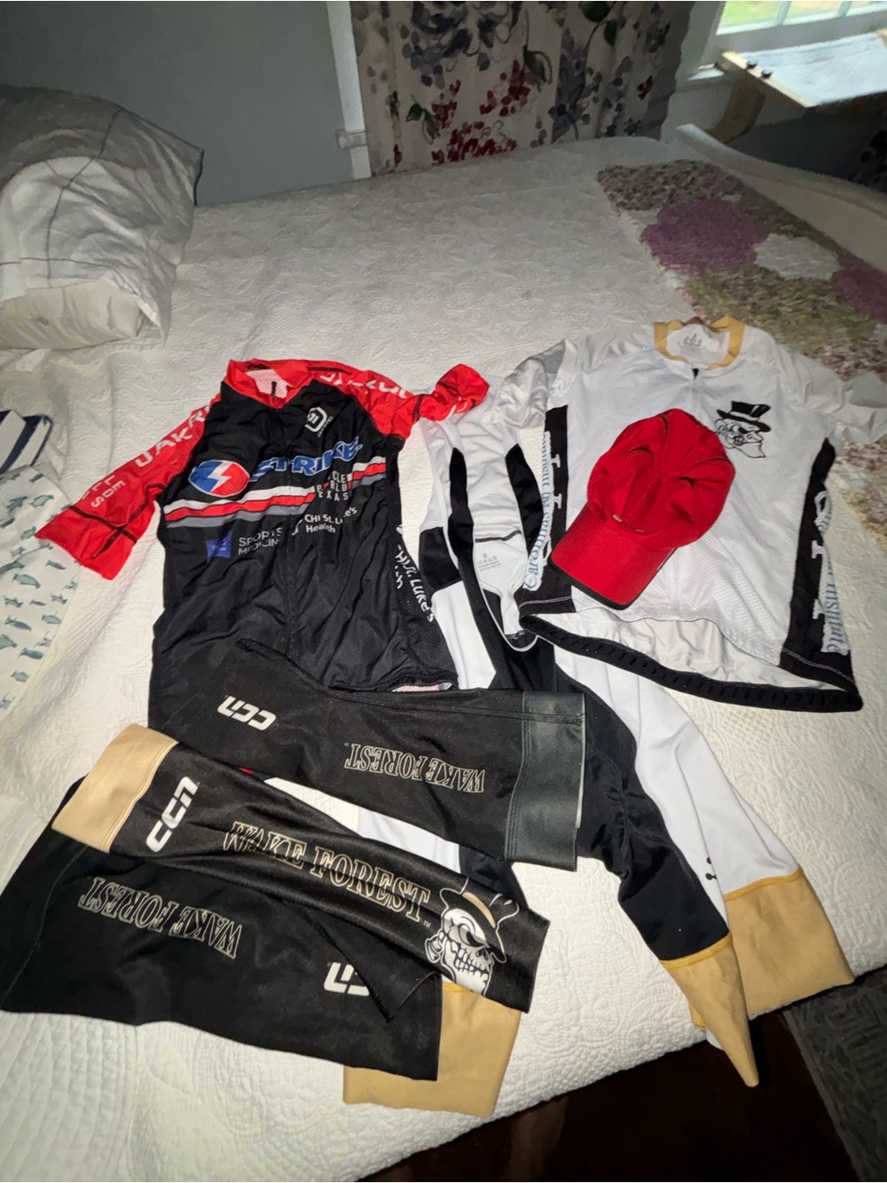 ROULERS   Sz Sm Wake Forest. 5 pcs Cycle bibs &  and jerseys plus Nike cap
